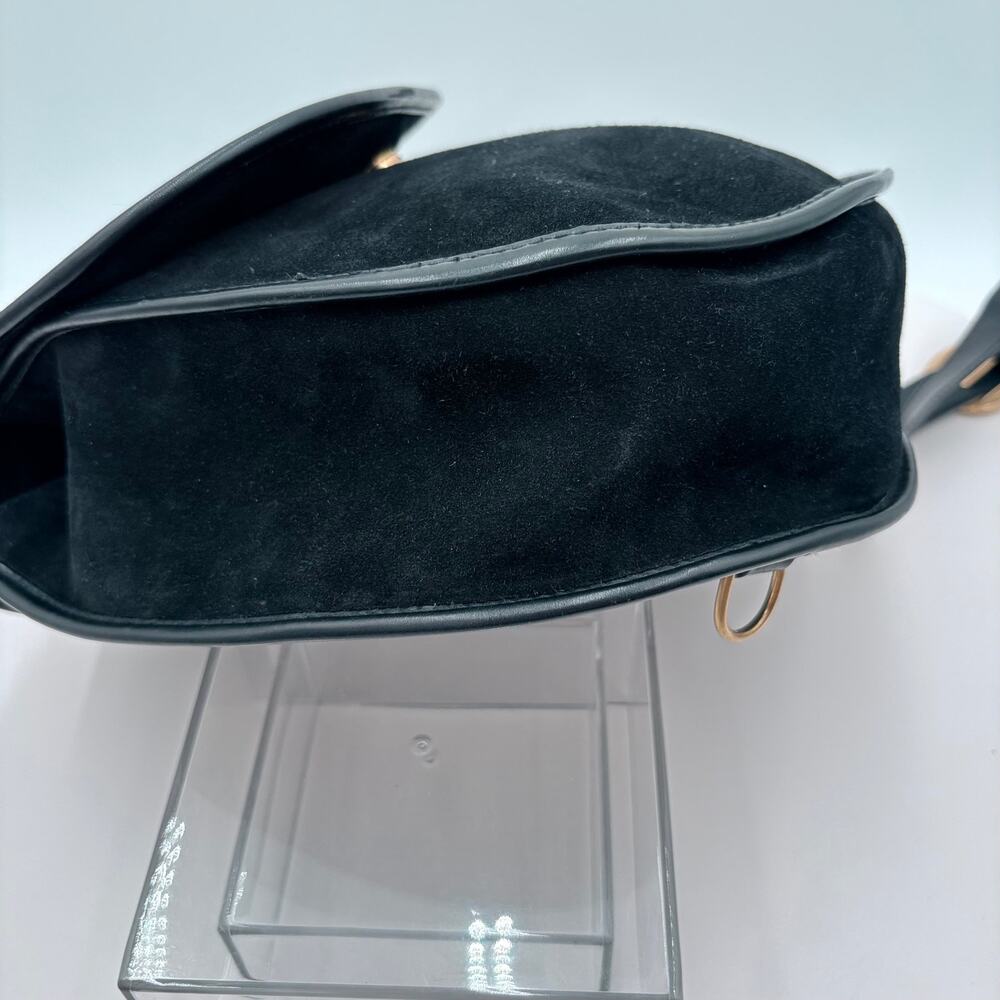 Authenticated Gucci Horsebit Suede Sling Backpack | Italian Luxury Icon - Picture 7 of 9